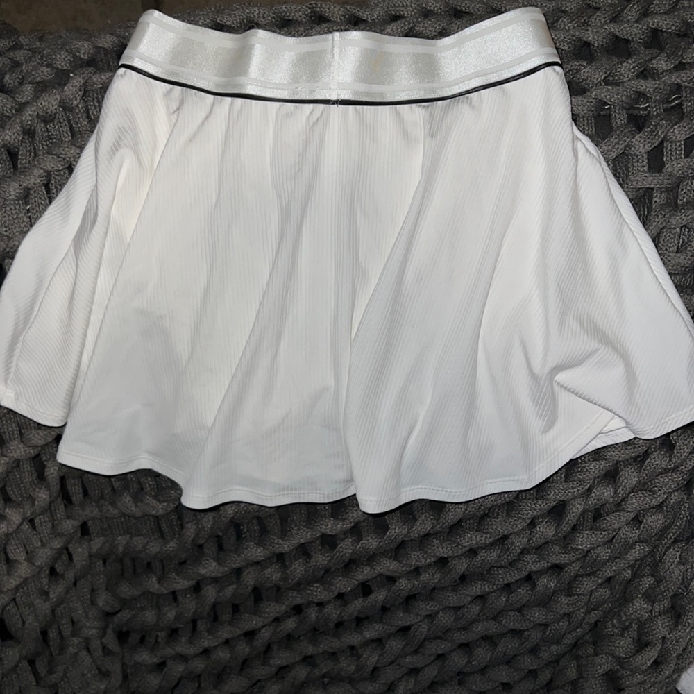 Nike Skirt - Picture 2 of 3